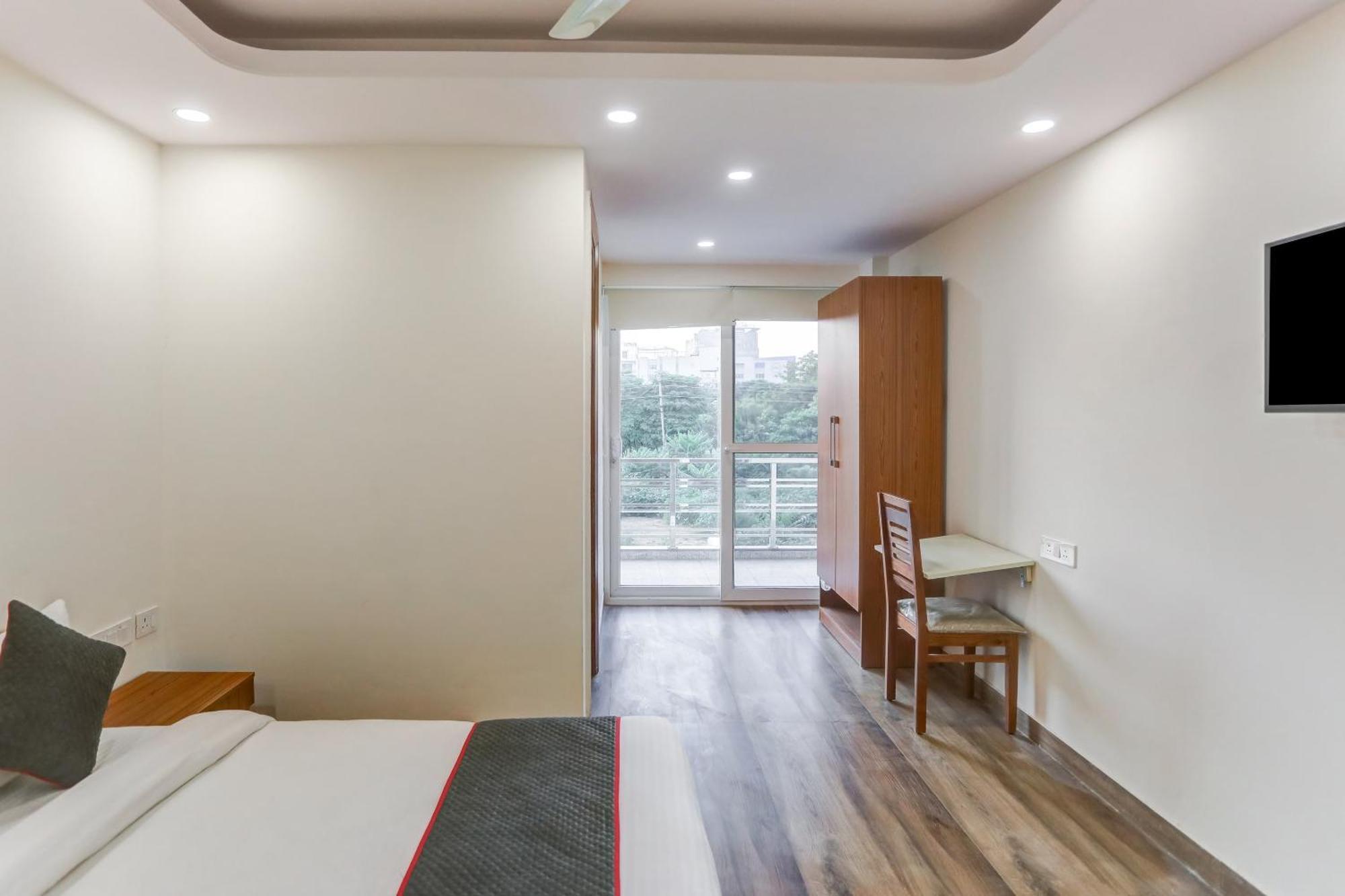 古尔冈 Collection O The Doors Near Appu Ghar酒店 外观 照片
